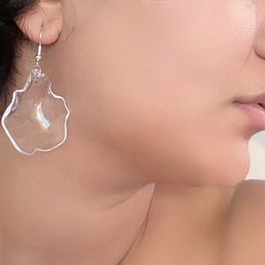 Elegant handmade Earrings (%100 recycled materials)
